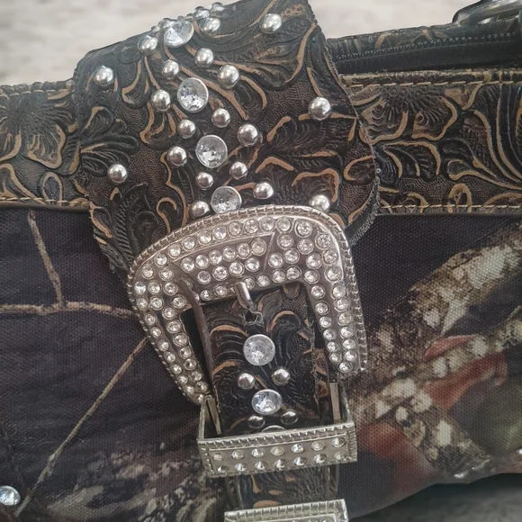 Mossy Oak forest leaves rhinestone bag - Picture 3 of 4